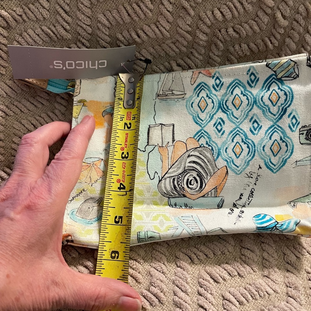 Colorful Patterned Pouch - Picture 6 of 7